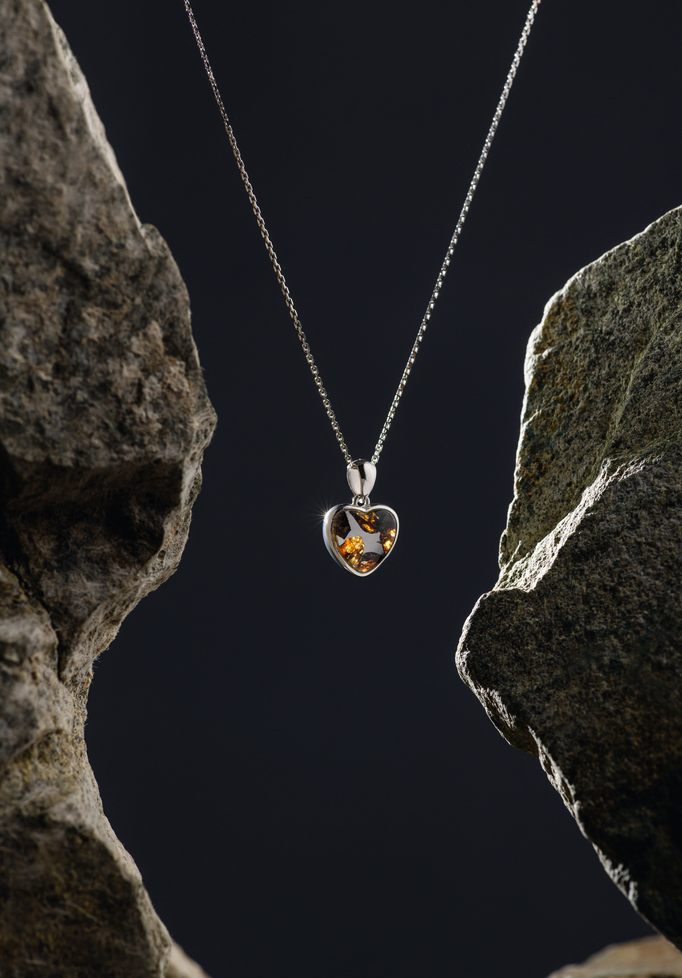 Heart pendant of Sericho Meteorite