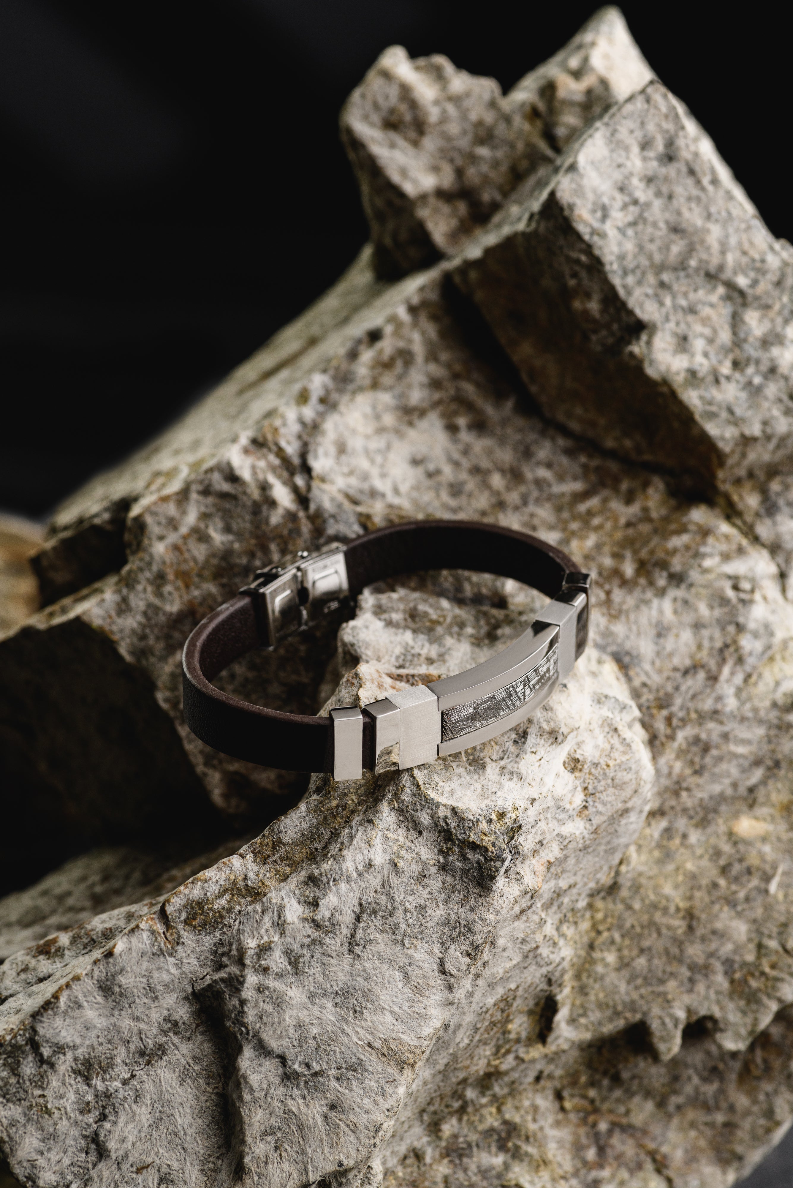 Leather and Stianless steel Muonionlausta meteorite bracelet